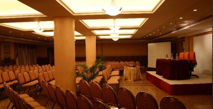 Celebrity Boutique Hotel Hyderabad Exterior foto